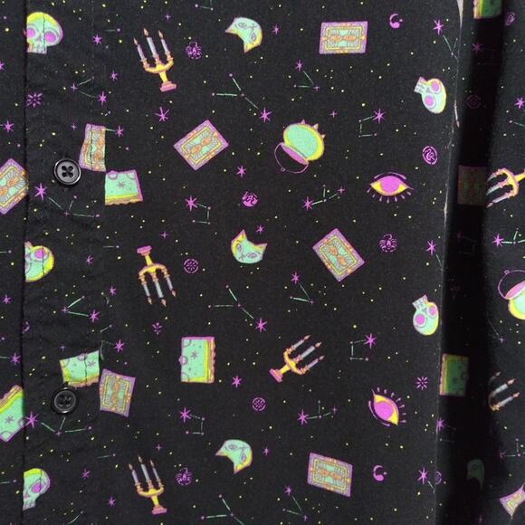 Disney Hocus Pocus Woven Shirt for Adults by Our Universe Novelty Size XXL - Picture 4 of 7